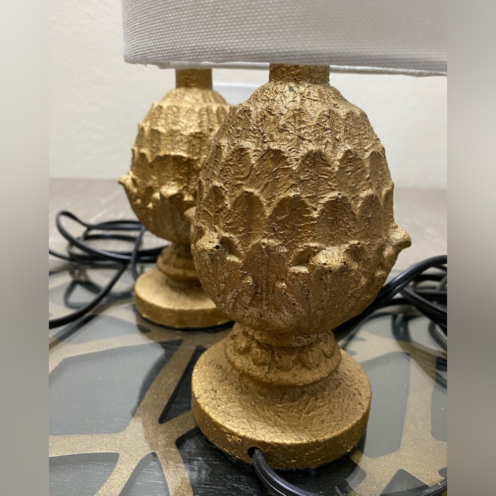 Set of 2 Ornate Lamps with Lampshades